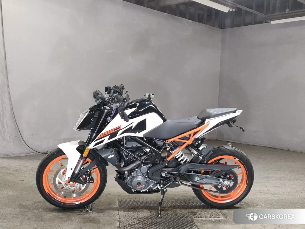 Проданный KTM 250 DUKE 2018 из Японии, фото 2