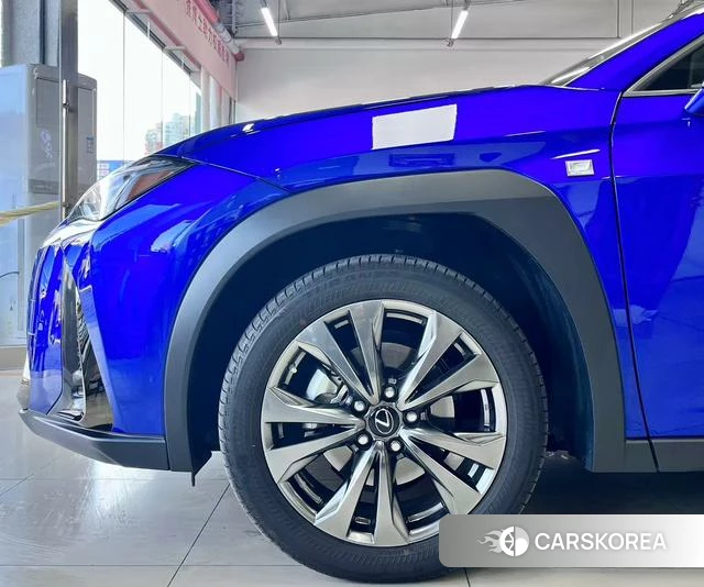 Lexus UX id 4253516 из Китая 12