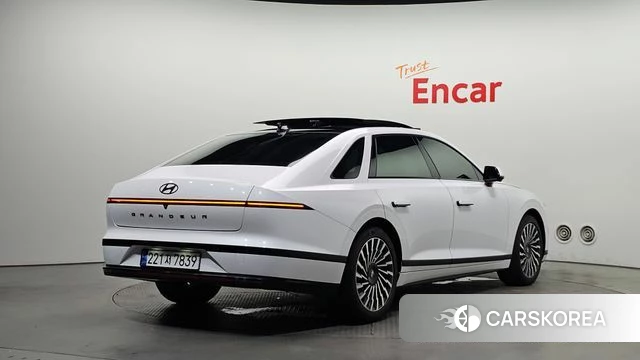 Hyundai Grandeur Hybrid (GN7) id 4578880 из Кореи 12
