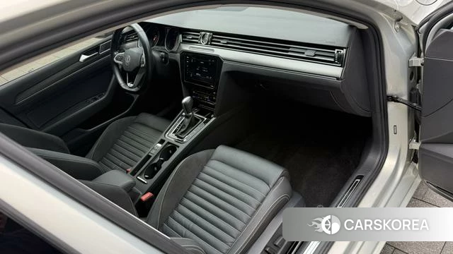 Volkswagen Magotan 2021 Шампань из Китая, фото 4