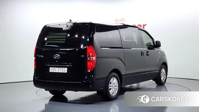 Hyundai The New Grand Starex id 3264317 из Кореи 12