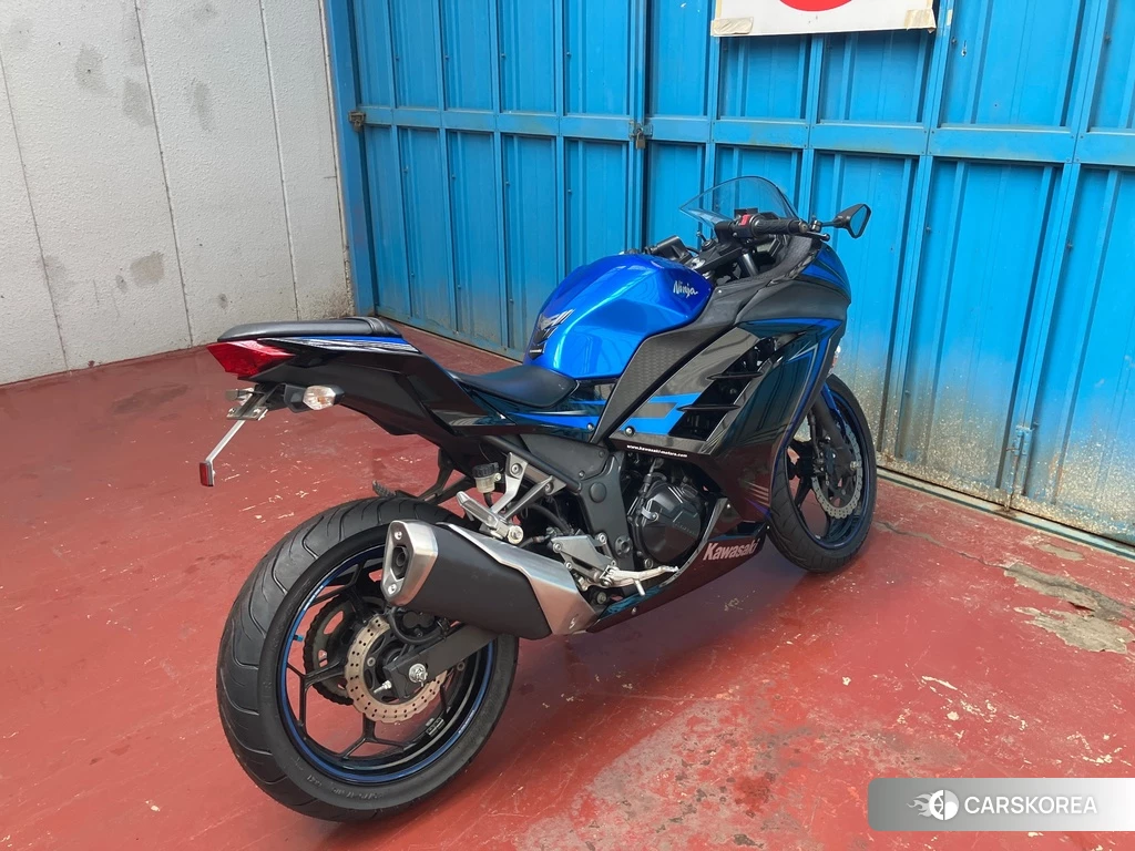 Проданный Kawasaki NINJA 250 2015 из Японии, фото 2