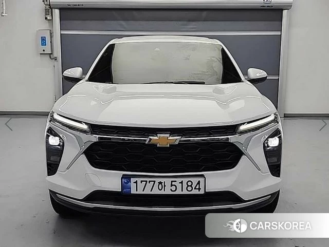 Chevrolet (GM Daewoo) Trax Crossover 2024 Белый из Кореи, фото 2
