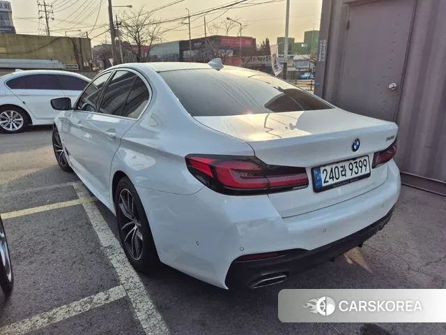 BMW 5 Series (G30) id 3625177 из Кореи 10