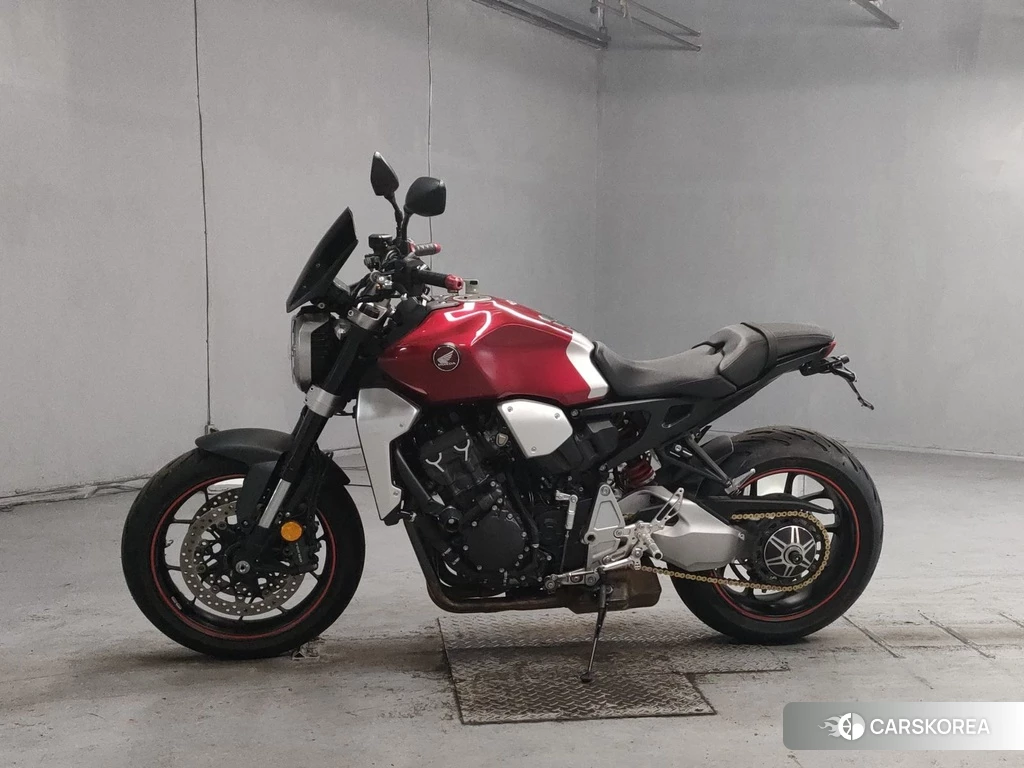 Проданный Honda CB1000R 2019 из Японии, фото 2