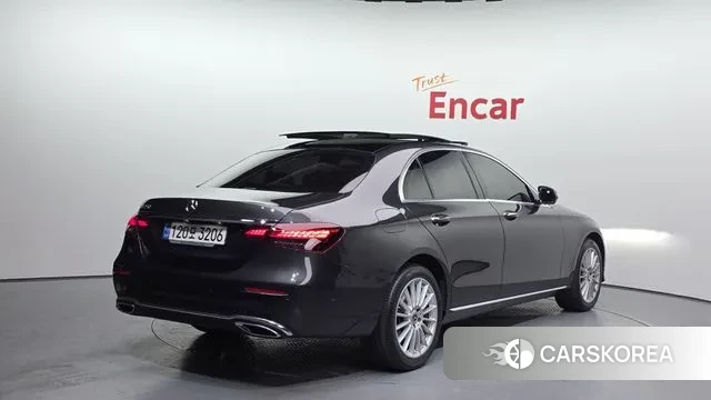 Mercedes-Benz E-Class W213 id 3468074 из Кореи 12