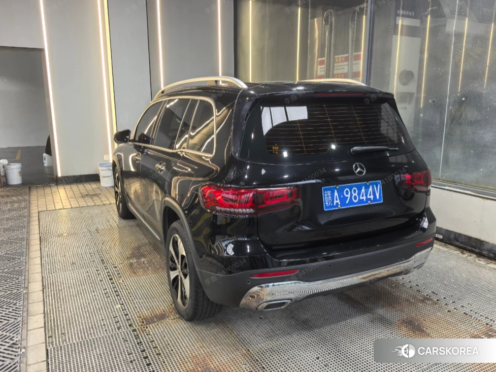 Mercedes-Benz GLB 2022 Черный из Китая, фото 2
