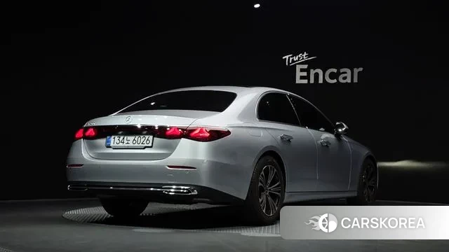 Mercedes-Benz E-Class W214 id 3382755 из Кореи 12