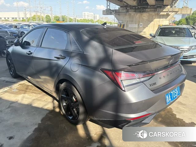 Hyundai Elantra 2023 Темно-серый из Китая, фото 2
