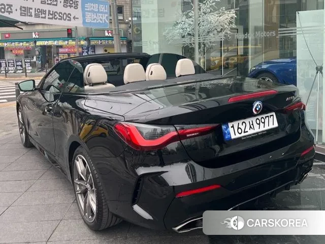 BMW 4 Series (G22) 2023 Черный из Кореи, фото 2