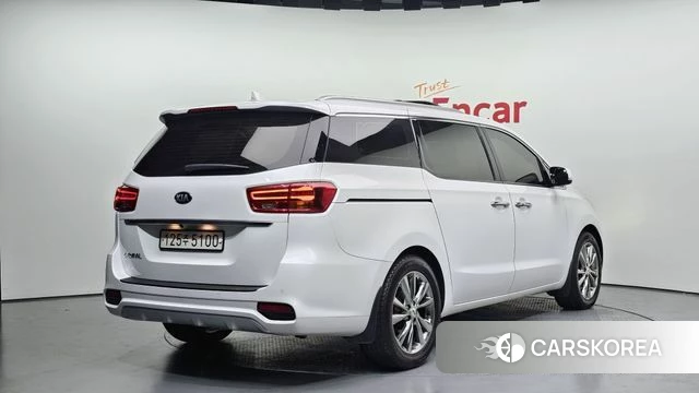 Kia The New Carnival id 3885563 из Кореи 12