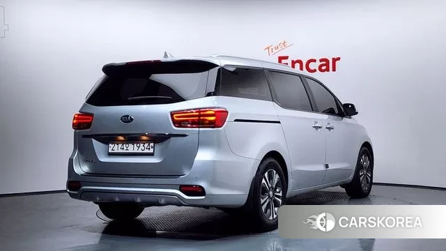 Kia The New Carnival id 3747805 из Кореи 12