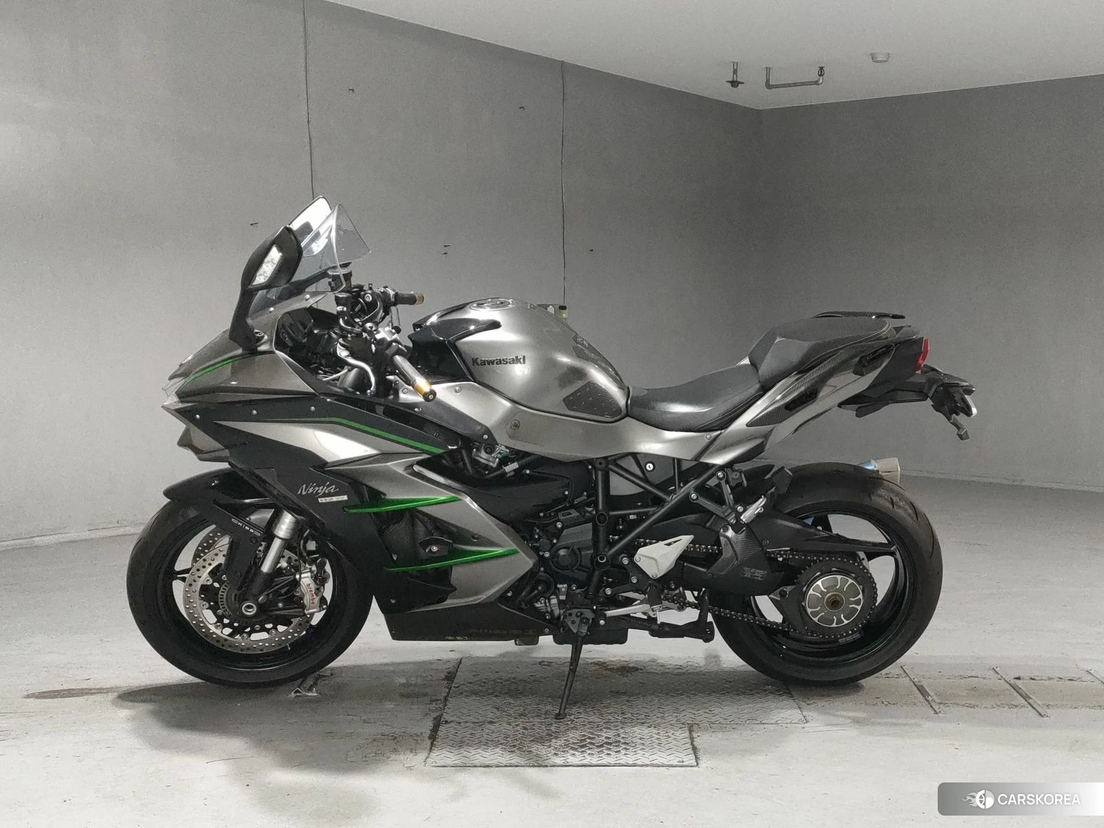 Kawasaki NINJA H2 SX SE 2019 из Японии, фото 3