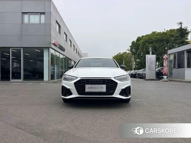 Audi A4L 2025 Белый из Китая, фото 2