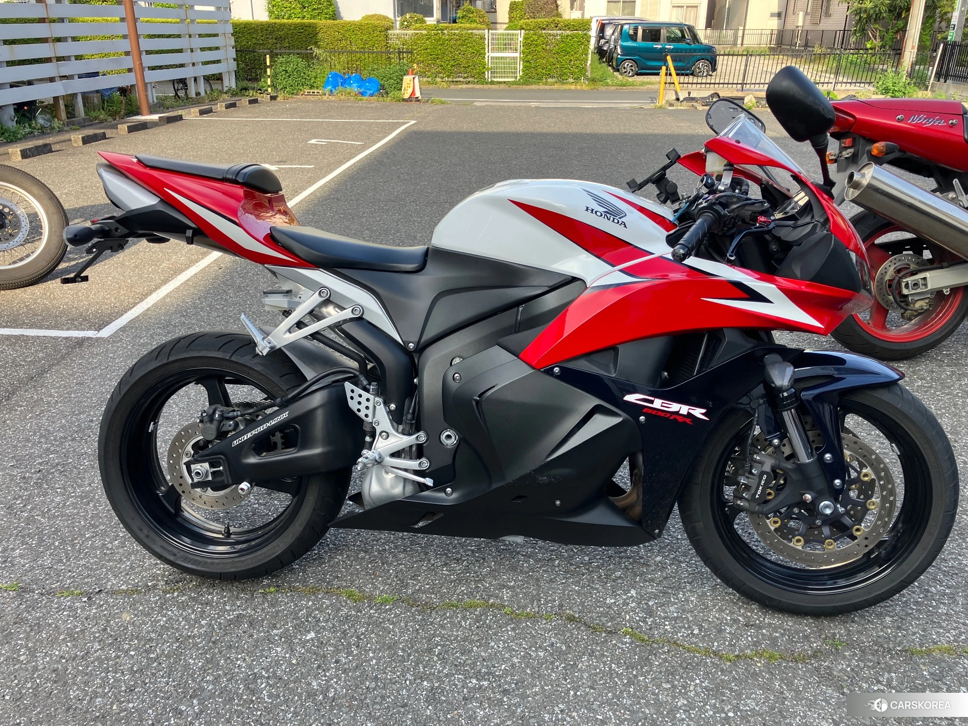Проданный Honda CBR600RR id 4184849 из Японии, фото 2