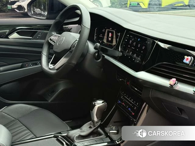 Volkswagen Passat id 4259029 из Китая 12
