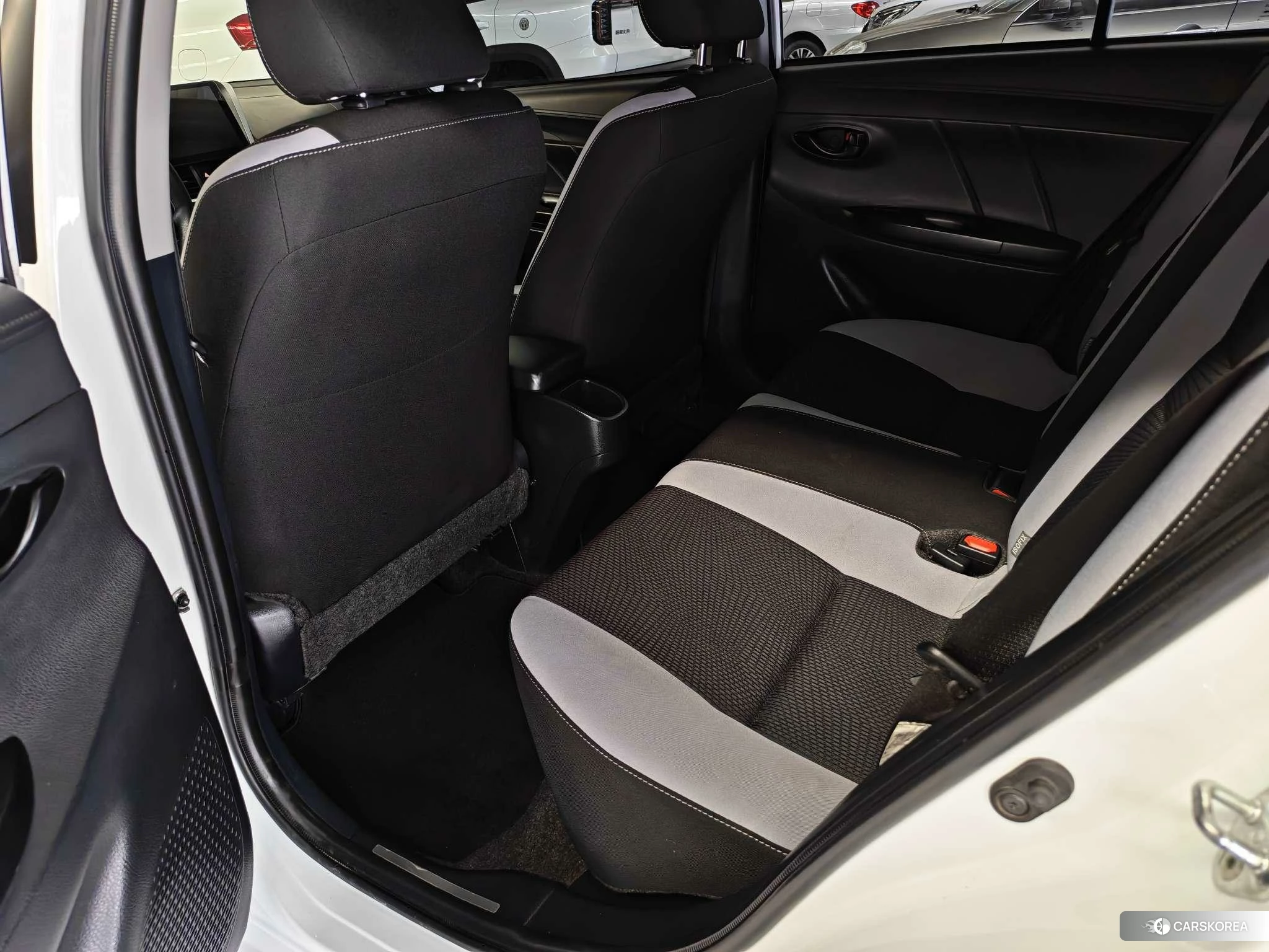 Toyota YARIS L Zhixuan 2021 Белый из Китая, фото 2