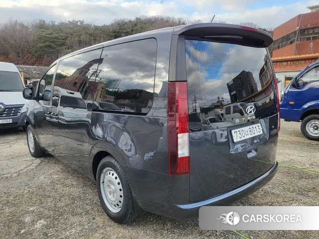 Hyundai Staria id 3756918 из Кореи 8