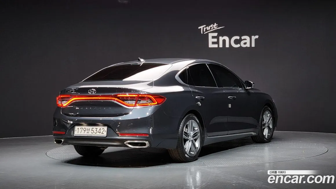 Hyundai Grandeur IG id 2099822 из Кореи 12