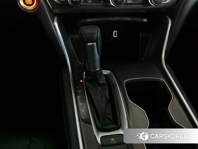 Honda Accord id 4253174 из Китая 12