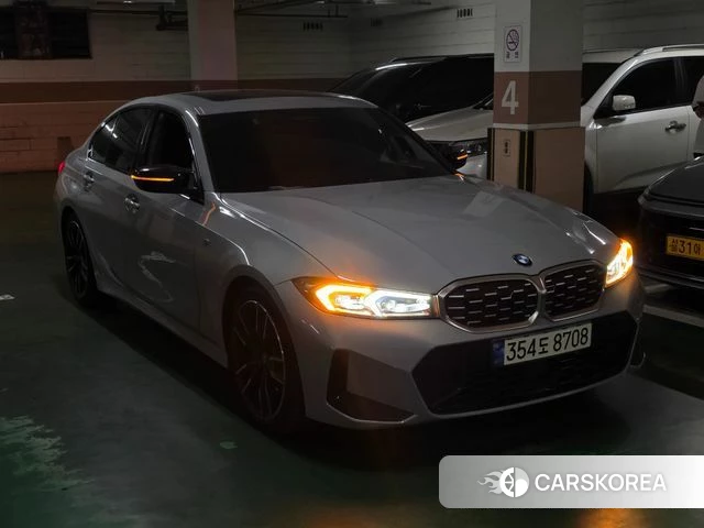 BMW 3 Series (G20) 2023 Светло-серебряный цвет из Кореи, фото 5