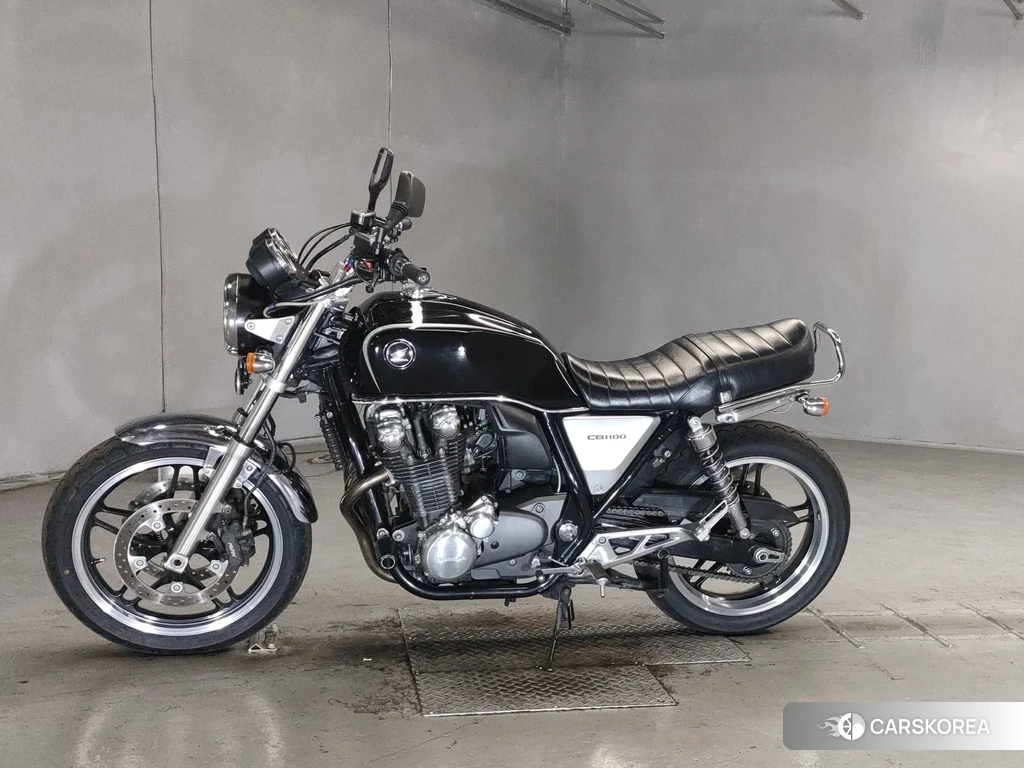 Проданный Honda CB1100 2010 из Японии