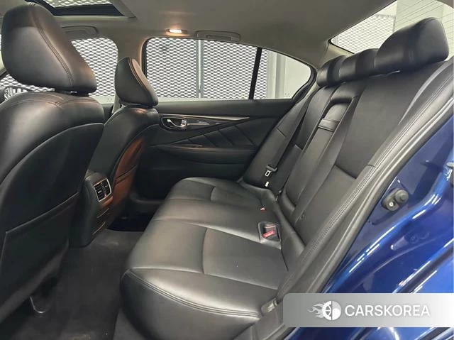 Infiniti Q50L id 4241054 из Китая 9