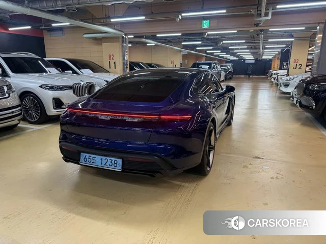 Porsche Taycan id 4617718 из Кореи 12