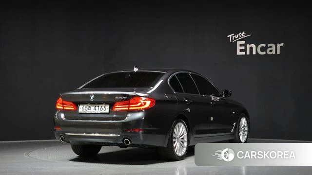 BMW 5 Series (G30) id 3834639 из Кореи 12