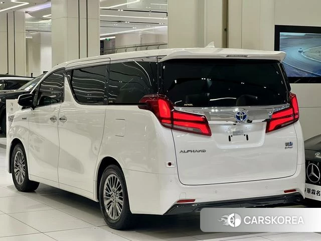 Toyota Elfa id 4333502 из Китая 8