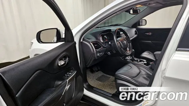 Jeep Cherokee (KL) id 2636587 из Кореи 12