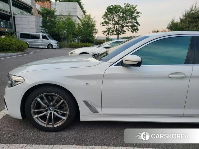 BMW 5 Series (G30) id 4536126 из Кореи 7