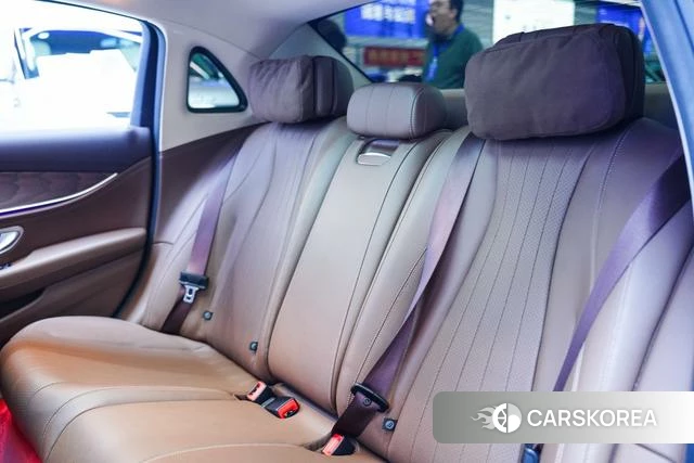 Mercedes-Benz E-class id 3856113 из Китая 12