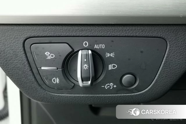 Audi Q5L id 4262218 из Китая 12