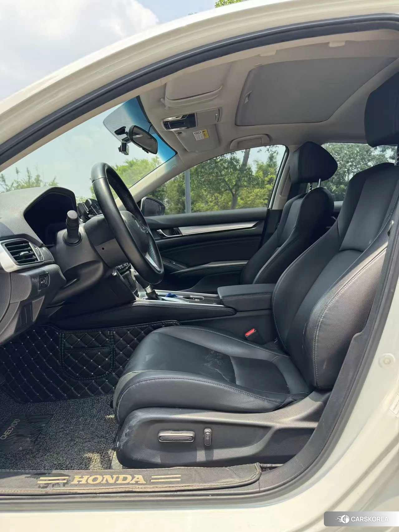 Honda Accord 2019 Белый из Китая, фото 5