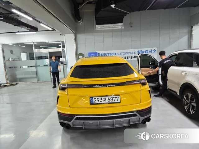 Lamborghini Urus 2021 Желтый из Кореи, фото 2