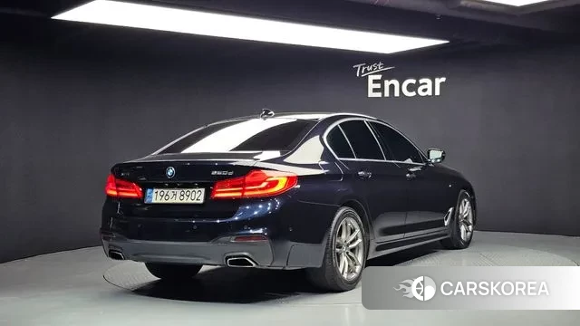 BMW 5 Series (G30) id 3336731 из Кореи 12