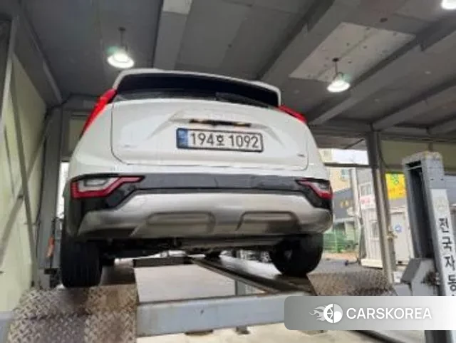 Kia Di Ol Nu Niro 2022 Белый из Кореи, фото 2