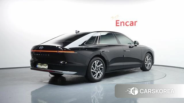 Hyundai Grandeur (GN7) id 4612803 из Кореи 12