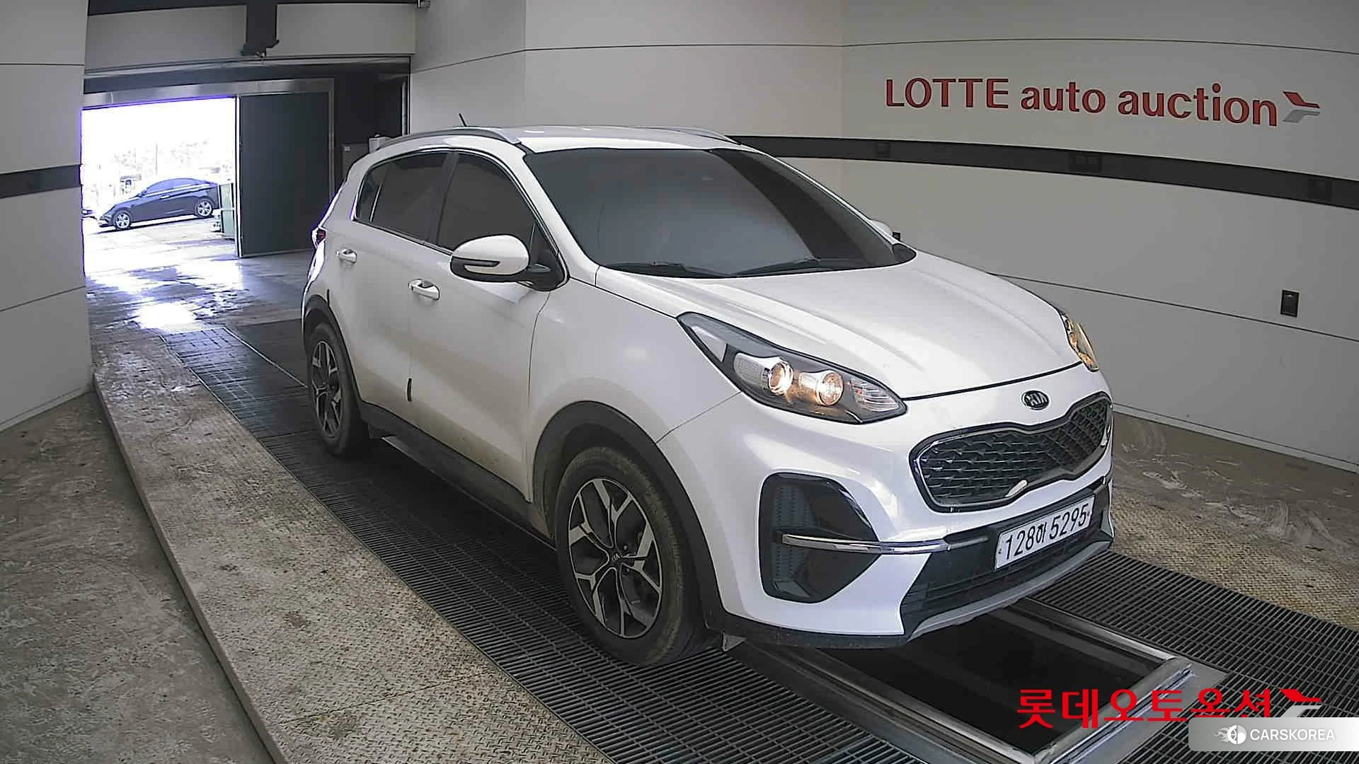 Kia Sportage id 3882088 из Кореи 12