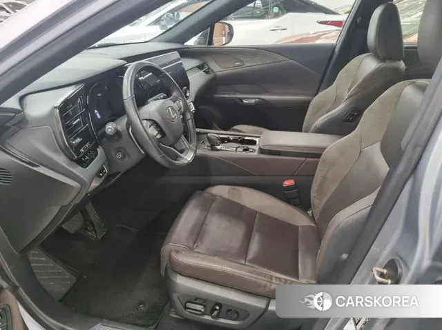 Lexus RX450h + 5th generation 2023 Серебряный из Кореи, фото 2