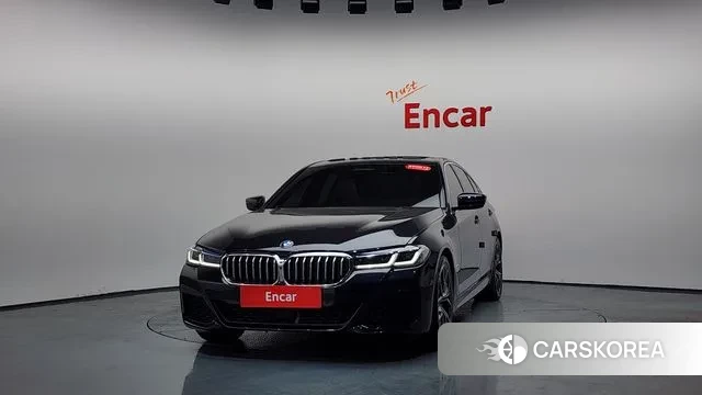 BMW 5 Series (G30) id 3591085 из Кореи 12