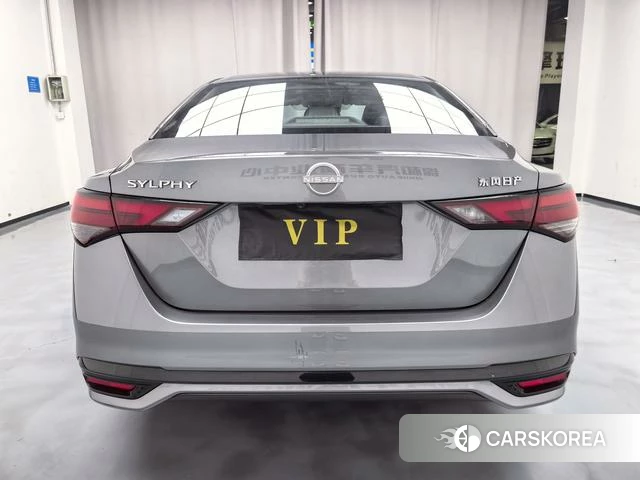 Nissan Xuan Yi id 4329017 из Китая 9