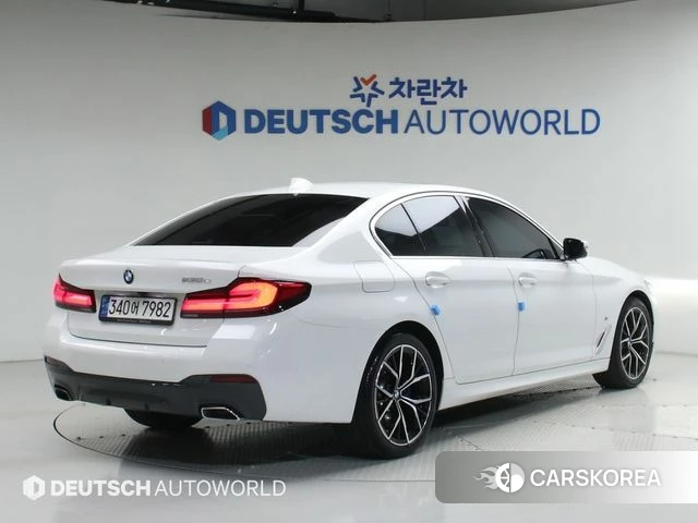 BMW 5 Series (G30) id 4355896 из Кореи 12