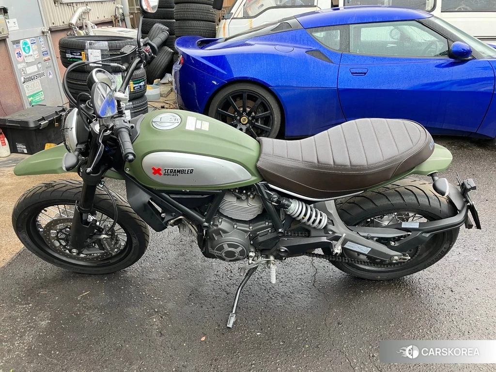 Проданный Ducati SCRAMBLER ICON 2015 из Японии