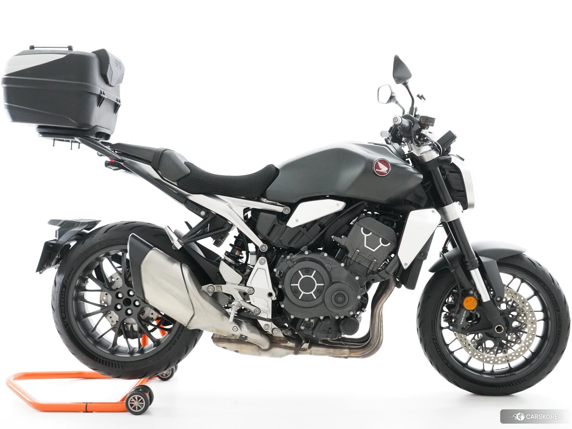 Проданный Honda CB1000R id 3950438 из Японии, фото 3