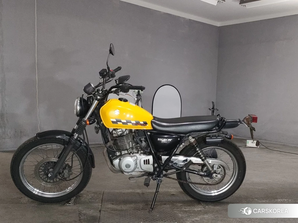 Проданный Suzuki GRASS TRACKER BIG BOY 250 2011 из Японии