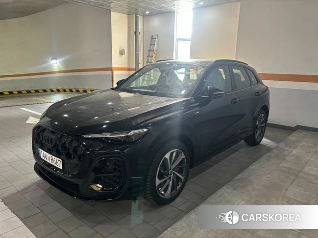 Audi Q5 (80A) 2025 Черный из Кореи, фото 2