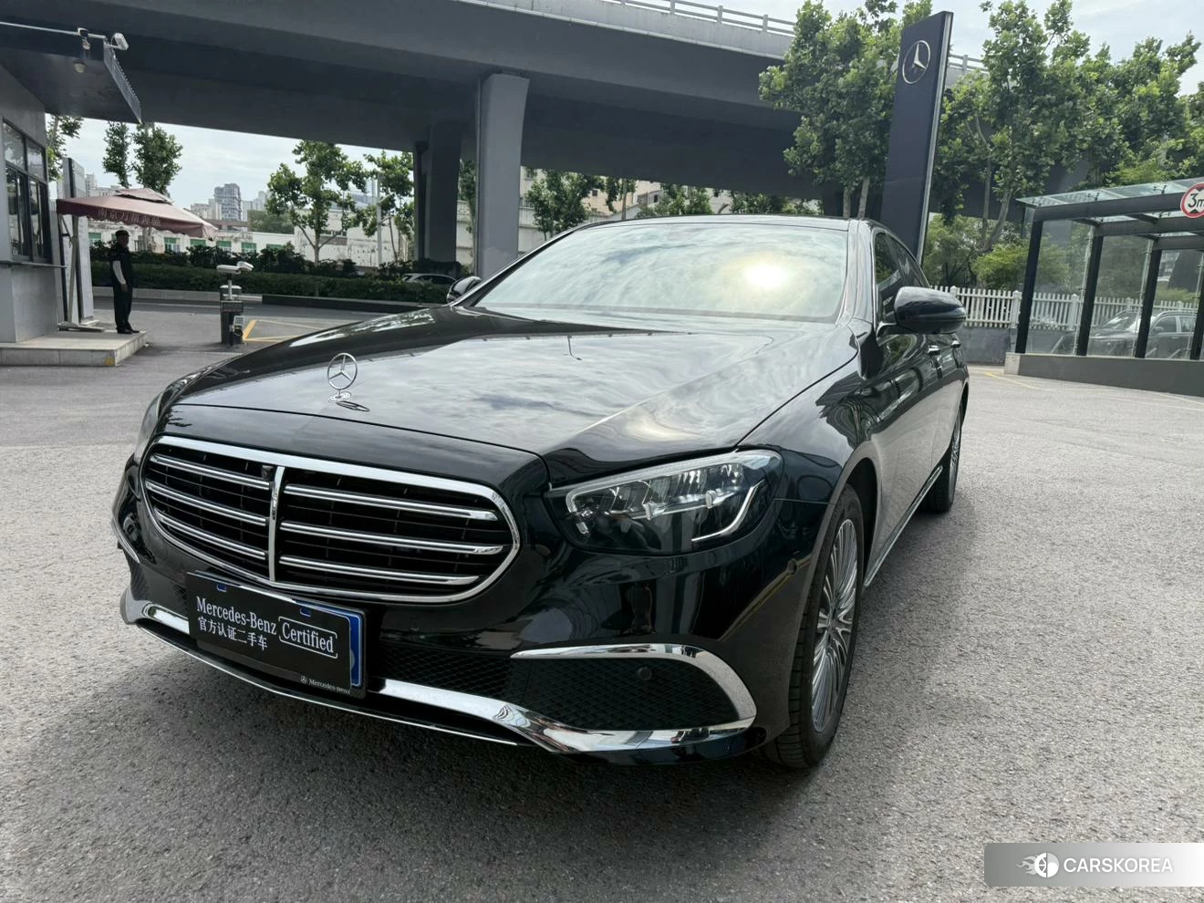 Mercedes-Benz E-class 2022 Черный из Китая, фото 2