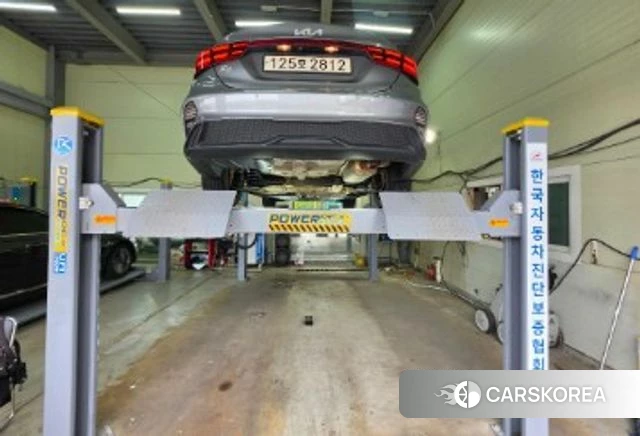 Kia The New K3 2nd generation 2022 Серебряный из Кореи, фото 2
